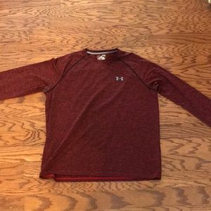 long sleeve under armour shirt